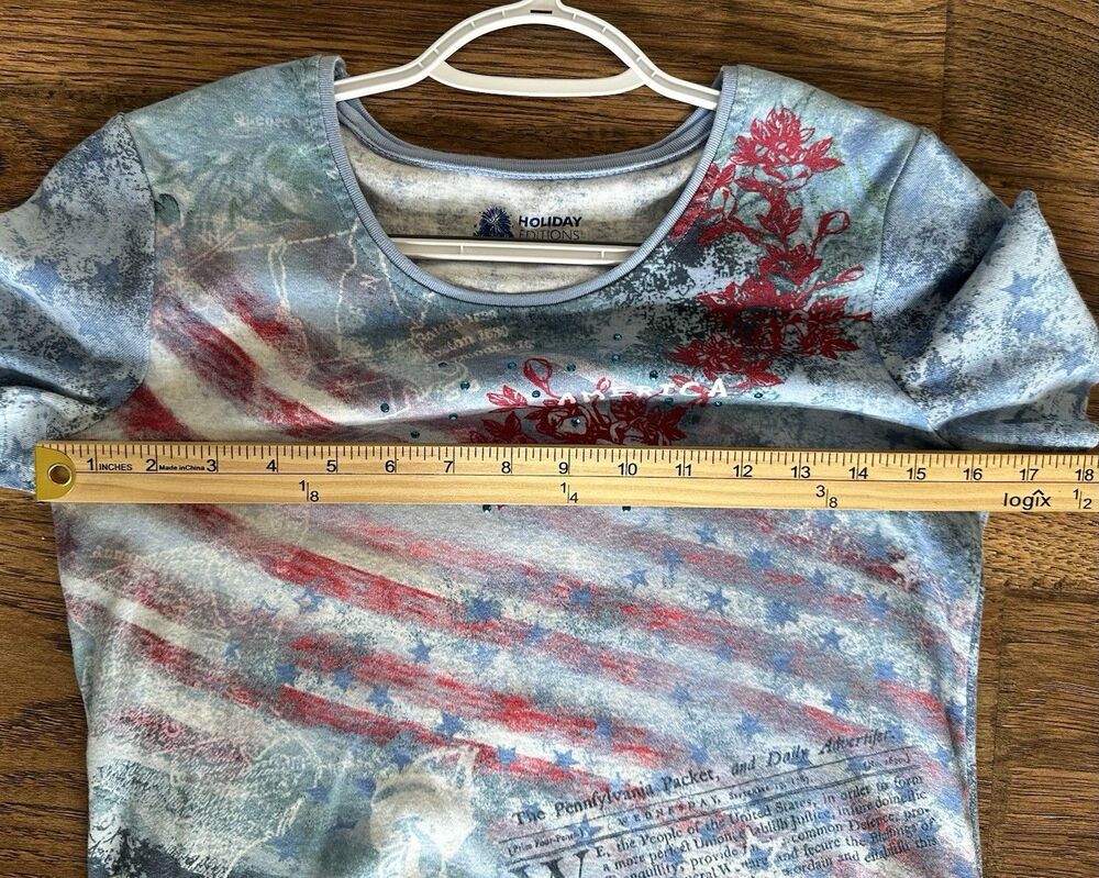 Womens Patriotic Flag Tee Statue Liberty Americana Rhinestone Top S - Picture 6 of 8